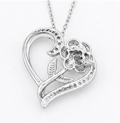 Rosa Dell‚ ÄôAmore Heart Necklace